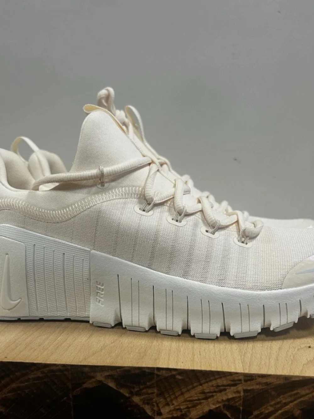 Nike Free Metcon 6 FJ7126-112 White Lace-Up Low Top Gym Training Sneaker